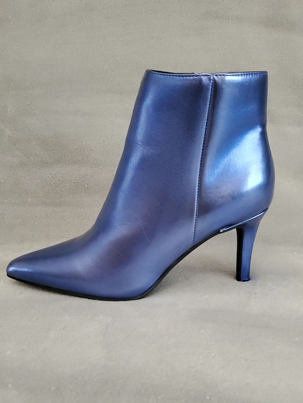 🆕️ROUGE HELIUM Soraya Metallic Blue Pointed-Toe Ankle Zip Heeled Boots SIZE: 8½